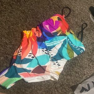 One piece swim suit